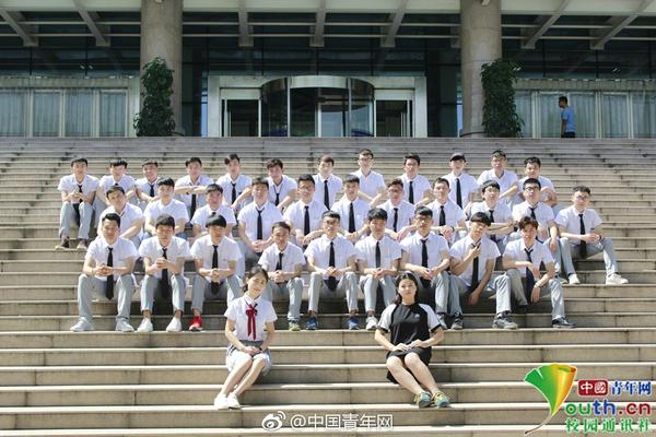 超级机器人大战30量产型V高达怎么样